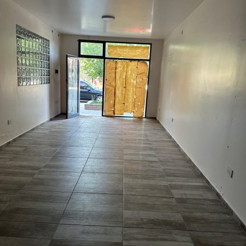 LOCAL PUERTO BELGRANO 7